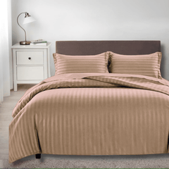 Luxurious Hotel Quality SATIN STRIPE DUVET/QUILT COVER BEDDING SET with Pillowcases All Sizes Bedding Set - 3pcs Hypoallergenic Satin Stripes Microfiber Duvet Quilt Cover with Pillow Cases - Soft Comfortable, Durable Breathable & Anti-Wrinkle Duvet Cover