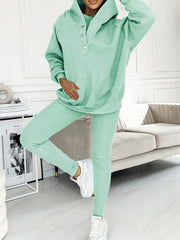 Three-Piece Set Including a Women'S Hoodie, Slim-Fit Pants, And a Vest, Perfect for And Casual Daily. It Offers a Style, Ideal for And Travel, Featuring Buttons, Pockets, And a Trendy .