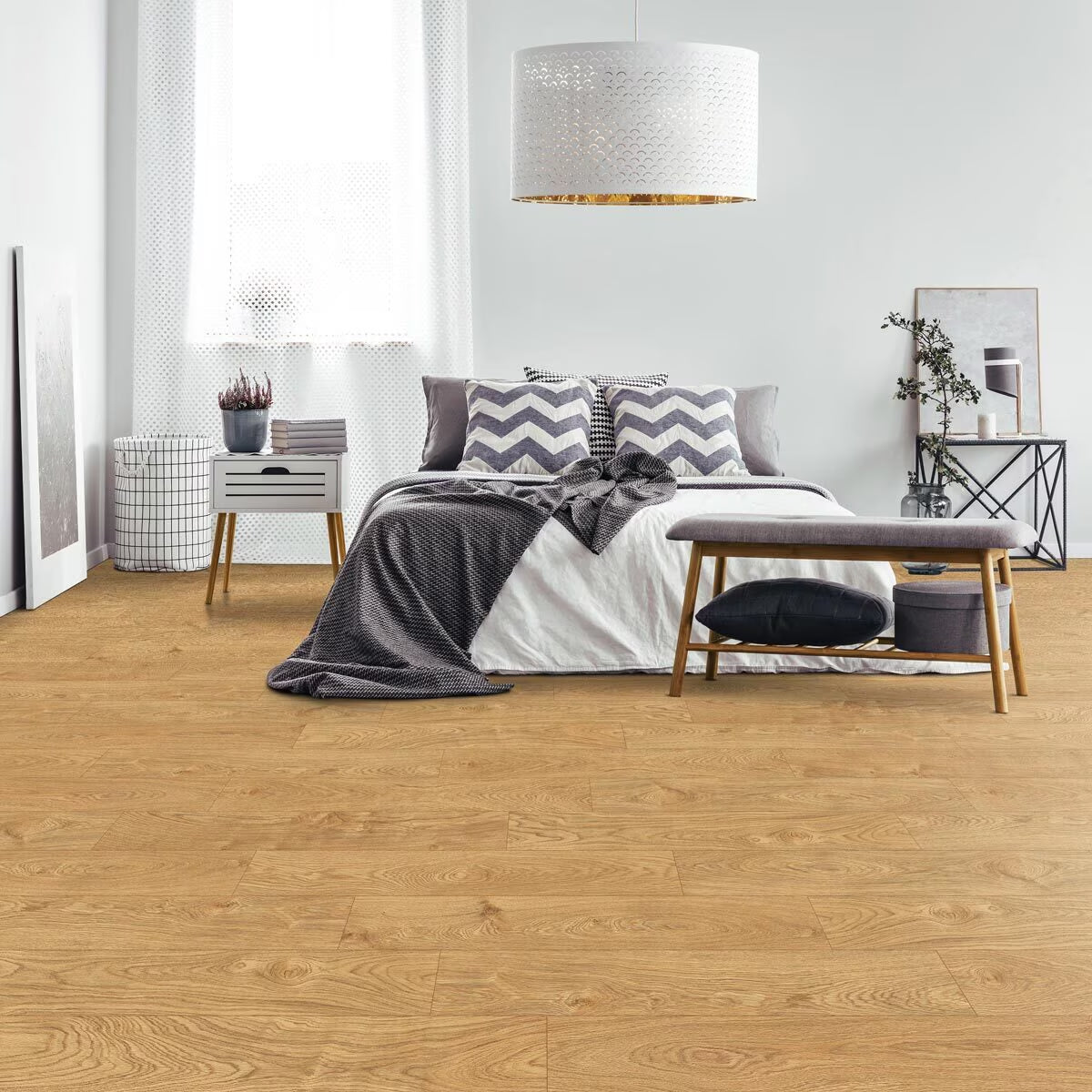 Golden Select Toasted Honey (Oak) Splash Shield AC5 Laminate Flooring with Foam Underlay - 1.146 M² per Pack