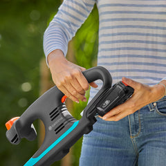 Gardena Easycut Hedge Trimmer with 18V (2.5Ah) Li-Ion Battery + Charger
