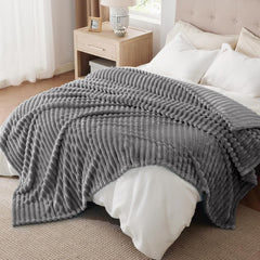 Bedsure Fleece Throw Blanket for Sofa - Fluffy Cosy Warm Blankets for Bed, Soft Cute Single Throw Gifts for Women and Girls, off White, 130X170 Cm
