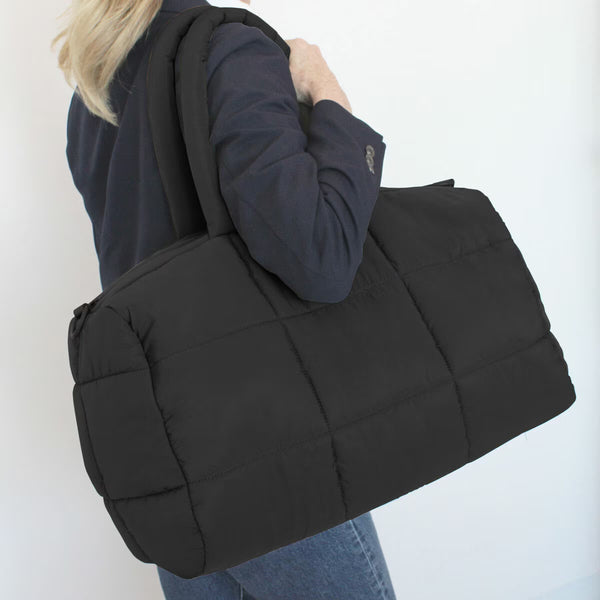 MYTAGALONGS Cloud Duffle Weekender Bag in Black