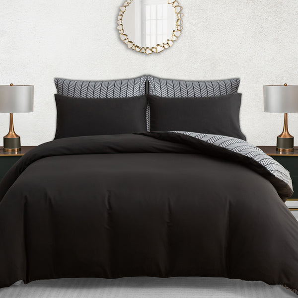 Luxury Reversible Duvet Cover Set with Matching Pillowcases – Single, Double, King & Super King Sizes – Soft Breathable Microfiber Bedding Set UK – Brick Pattern