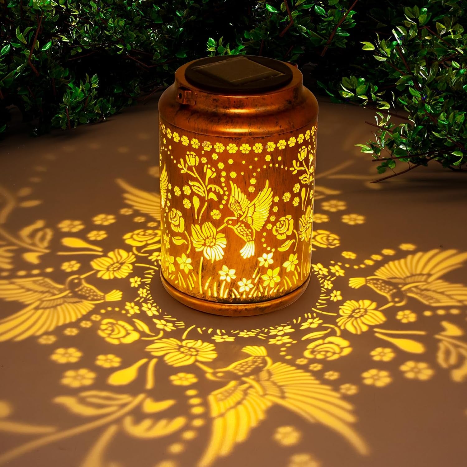Christmas Gifts for Women Birthday ,Hummingbird Solar Lanterns Garden Ornaments Outdoor, Unique Gifts for Mum Grandma Women, Metal Solar Lanterns outside for Yard, Patio, Backyard, Porch