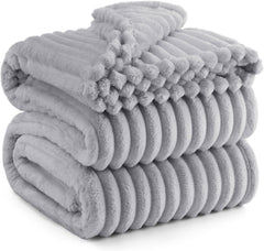 Bedsure Fleece Throw Blanket for Sofa - Fluffy Cosy Warm Blankets for Bed, Soft Cute Single Throw Gifts for Women and Girls, off White, 130X170 Cm