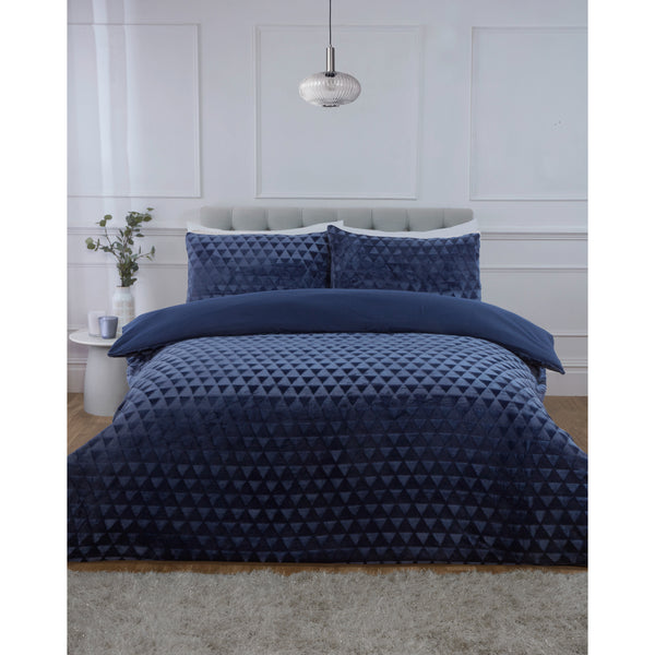 Diamond Drift Teddy Duvet Cover Set | Luxurious Textured Fleece with 3D Diamond Pattern | Ultra-Soft Plush Microfibre in Silver Grey or Navy | Includes Pillowcases – Warm, Cosy & Breathable Bedding – Single, Double, King Sizes | Machine Washable | Fast Di