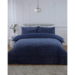 Diamond Drift Teddy Duvet Cover Set | Luxurious Textured Fleece with 3D Diamond Pattern | Ultra-Soft Plush Microfibre in Silver Grey or Navy | Includes Pillowcases – Warm, Cosy & Breathable Bedding – Single, Double, King Sizes | Machine Washable | Fast Di