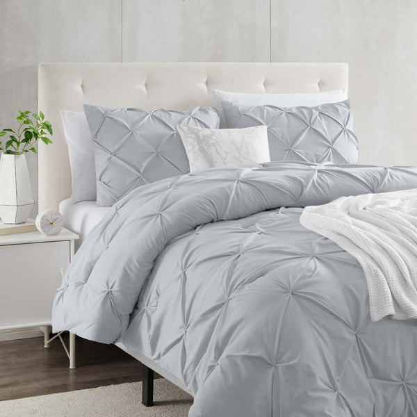 3pcs Pintuck Duvet Cover Set – Reversible Pinch Pleat Design with Pillowcases, Soft & Breathable Microfiber, Button Closure & Corner Ties, Machine Washable, Perfect for Bedroom or Guest Room – All Season
