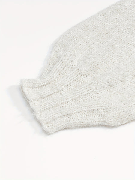 A Soft And Cozy Short Sweater with a Laid-Back Vibe, Perfect for Versatile Styling