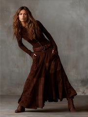 A Retro-Style Maxi Dress Featuring a Stand Collar, Single-Breasted Buttons, And a Waist-Cinched Design with Pockets And a, Adorned with Contrasting Check Patterns, Ideal for Daily Wear And Vintage-Themed Events