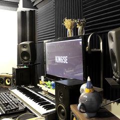 12pcs High-Density Studio Soundproofing Panels Speaker Isolation Pads Foam Mats Recording Soundproofing Materials. Suitable for Home Theater/Studio/Office, Black/White, Dimensions 30 X 30 X 2.5cm