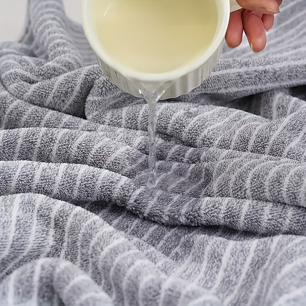 4pcs Extra Large Bath Towel Set with Star Stripes, Full Body Wrap Towel, Face Towel, and Hair Towel - 1pc Extra Soft Coral Fleece Bath Towel (200x105cm) + 3pcs Square Towels (30x30cm), Quick-Dry, Lint-Free, Durable - Ideal for Home, Beach, Outdoor Use - P