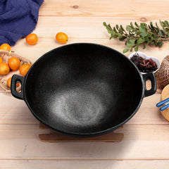 1 Kitchen Cast Iron Pot, Non-stick Multi-purpose Cookware, Household Kitchen Stir-frying Pot, Cast Iron Stir-frying Pot with Double Ears, Not Easy to Stick, Delicious and Healthy, Black, 30*30*9cm