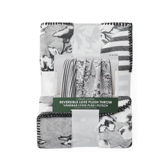 Casual Living Reversible Plush Throw 127 X 177 Cm, in Black and White