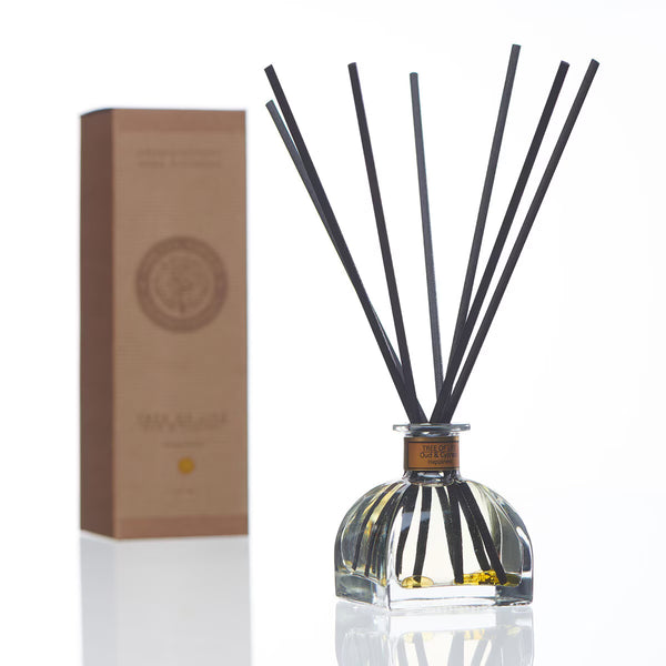 Amelia Amour Aromatherapy 250Ml Flower Reed Diffuser: Tree of Life - Oud & Cypress