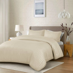 Premium Hotel Quality Satin Stripe Duvet Cover Set Double with Pillowcases | Reversible Soft Quilt Bedding | Easy Care Breathable Luxury Quilt Cover