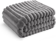 Bedsure Fleece Throw Blanket for Sofa - Fluffy Cosy Warm Blankets for Bed, Soft Cute Single Throw Gifts for Women and Girls, off White, 130X170 Cm