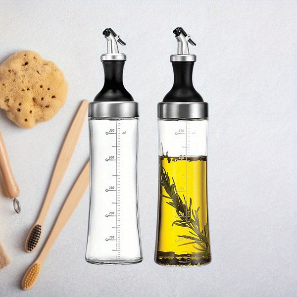 High-Quality Glass Oil And Vinegar Pourer, Featuring a Large Opening for Easy Refilling And Cleaning, Contemporary Design for Olive Oil, Transparent Glass Bottle, Spouts for Pouring, 18-Ounce Cruet Set (Includes 2pcs)