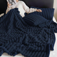 Traditional-Style Plush Double-Layer Leisure Fur Throw Blanket | Soft, Warm & Cozy for Couch, Bed, Office, and Travel - Ideal for Air Conditioning, Travel, and Siesta Use, Christmas Present, Champagne Polyester