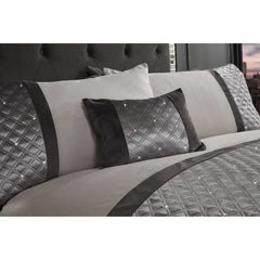 Diamond Mirage Duvet Cover Set – Single, Double, King Size | Silver Grey Quilted Panel Design with Sparkling Sequin Detail | Luxury Polycotton Blend (50% Cotton, 50% Polyester) | Includes Matching Pillowcases | Easy-Care, Machine Washable Bedding | Glamor