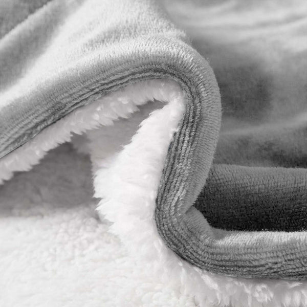 1pc Luxurious Double-Sided Sherpa Throw Blanket – Soft, Warm & Cozy Contemporary Blanket, Machine Washable, Perfect for Couch, Bed, Office & Travel, Ideal Gift
