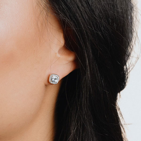 Diamonfire Sterling Silver Square Pave Set 1.57 Carat Cubic Zirconia Stud Earrings