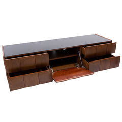 AVF Delano TV Stand for TV's up to 85