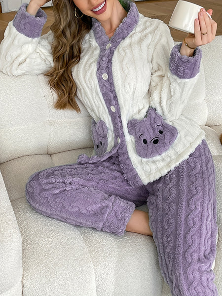 Autumn and Winter New Women's Long-Sleeve Robe Set with Embroidered Bear Pocket Design, Warm and Comfortable Loose-Fit Casual Home Wear