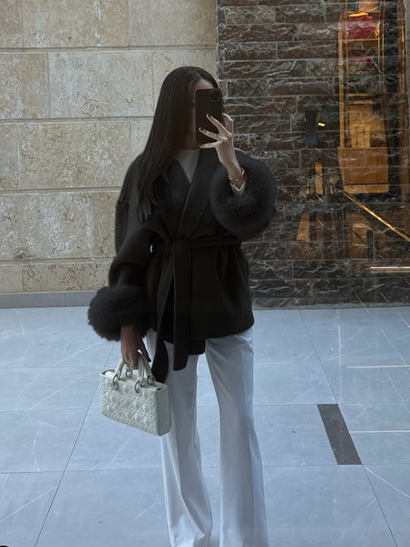 New Autumn/Winter Sophisticated Style Tie-Strap Coat for Women, Elegant and High-End, Overcoat