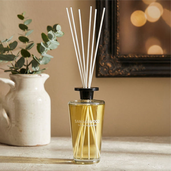 REEF 1000ml Reed Oil Diffuser Set, Sandalwood, Teak Wood, Tobacco & Oud, Luxury Beautiful Home Fragrance for Bedroom Living Room Home Decor Office Essential Oil Reed Diffuser for Stress Relief