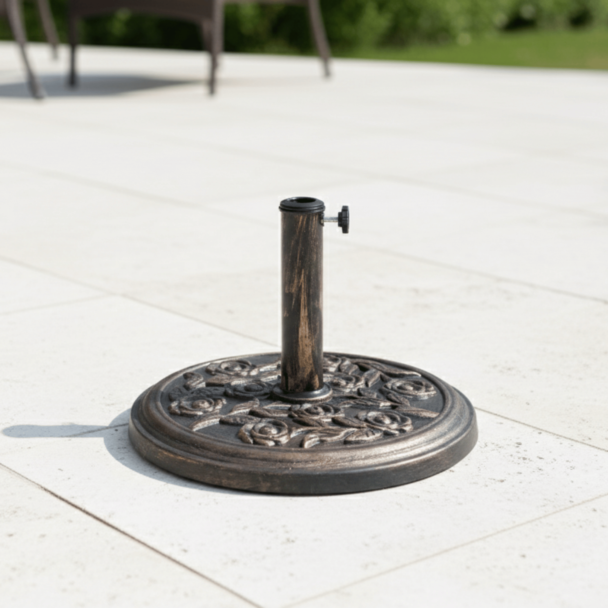 9KG Cast Iron Effect Garden Parasol Base with Floral Rose Design – Heavy Duty, Weather-Resistant & Easy to Assemble for Outdoor Umbrella and Canopy