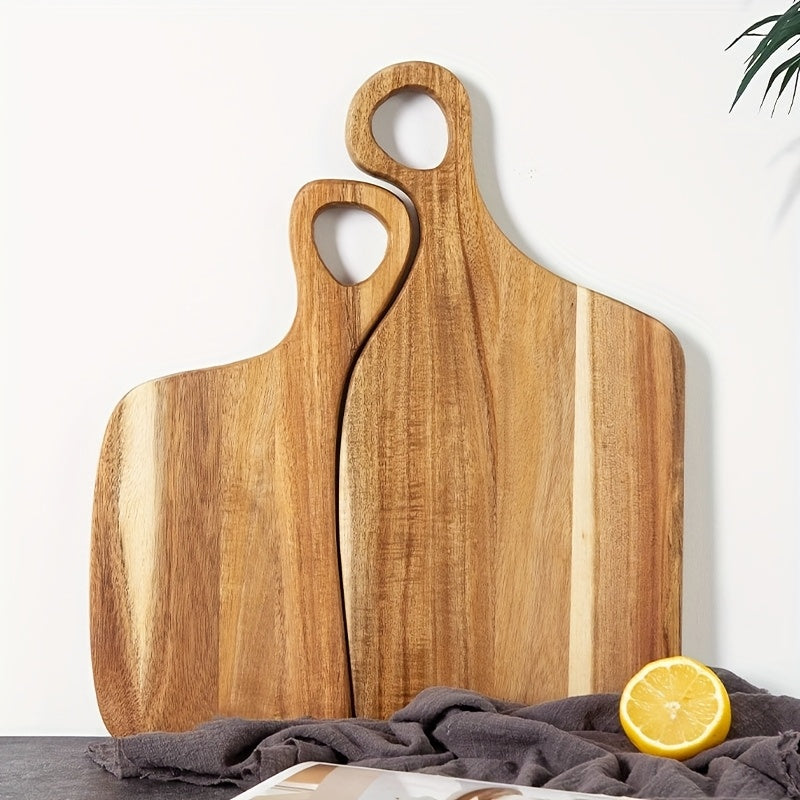 Couple's Wooden Cutting Board Set of 2, Creative Dual-Handled Chopping Boards for Kitchen Use. Features a Convenient Hanging Loop for Easy Storage. Natural Wood Grain Design Adds Aesthetic Appeal. Serves as Both a Practical Kitchen Tool and