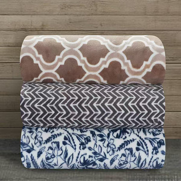 Monte & Jardin Printed Velvet Throw in 3 Designs, 152 X 177 Cm