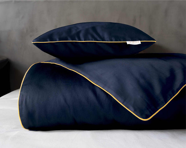Luxury Dark Blue Duvet Cover Set with Gold Trim – 100% Cotton Sateen – Opulent Hotel Style Bedding for Single, Double, and King Beds