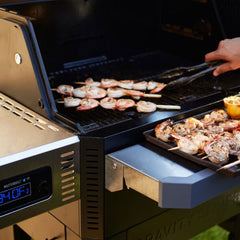 Masterbuilt Gravity Series 900 Digital Charcoal Grill & Smoker + Pizza Oven