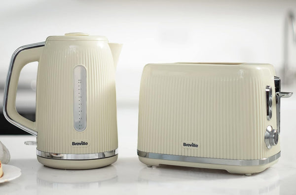 Breville Bold Vanilla Cream Electric Kettle | 1.7L | 3Kw Fast Boil | Cream & Silver Chrome [VKT223]
