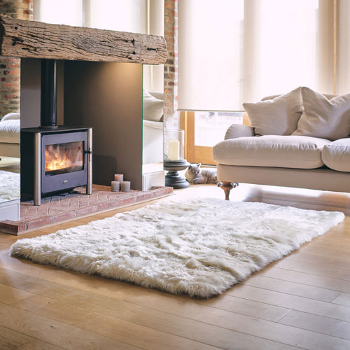 Bowron Sheepskin Area Rug 120 X 180Cm in Champagne