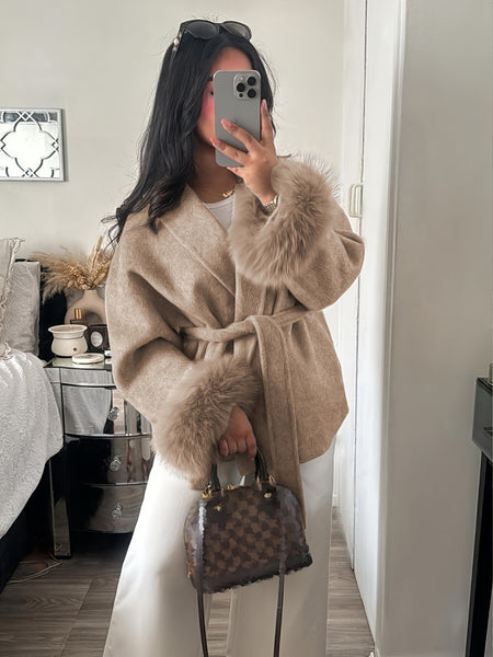 New Autumn/Winter Sophisticated Style Tie-Strap Coat for Women, Elegant and High-End, Overcoat
