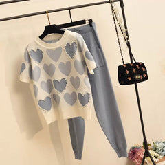 Women'S Korean-Style Heart-Shaped Printed Set - Short-Sleeved Beaded Top And Sweatpants, Casual Elegant Heart Pattern Outfit, Round Neck with Pockets, Casual Wear/Elegant /Beaded Details, Sweater Set