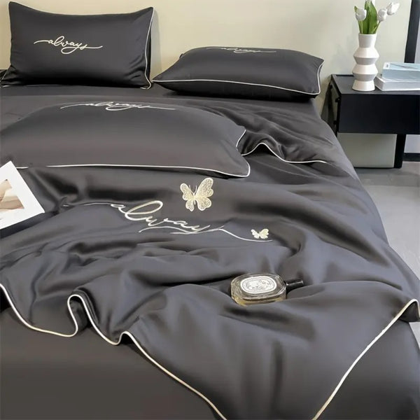 Luxury Embroidered Summer Cooling Quilt - Lightweight, Breathable Air Conditioner Blanket for Bedroom & Dorm, Machine Washable (Pillowcase Not Included)