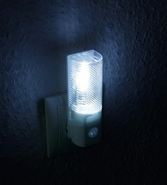 Automatic LED Plug-In Night Light with Light Sensor – Soft Glow Safety Light