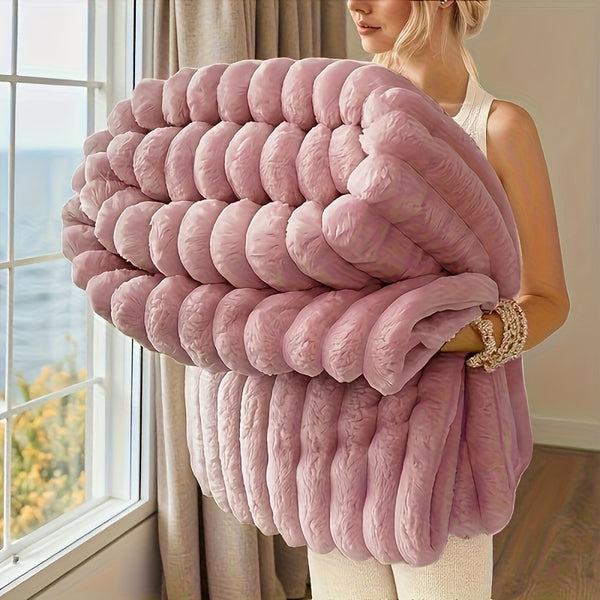 1pc Thickened Blanket Soft And Comfortable Faux Rabbit Hair Reversible Blanket Thermal Blanket Nap Blanket Air Conditioning Blanket Office Outdoor Camping Gift Blanket Perfect for All Seasons