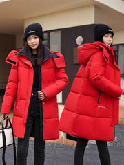 Sophisticated Winter Coat for Women Featuring a Hood And a Full Zipper, Perfect for Chilly Days. This Long-Sleeve Jacket Offers a Tailored Fit And Is Suitable for Both Outdoor And Everyday Travel. Dry Clean Only, Made with High-Quality Materials