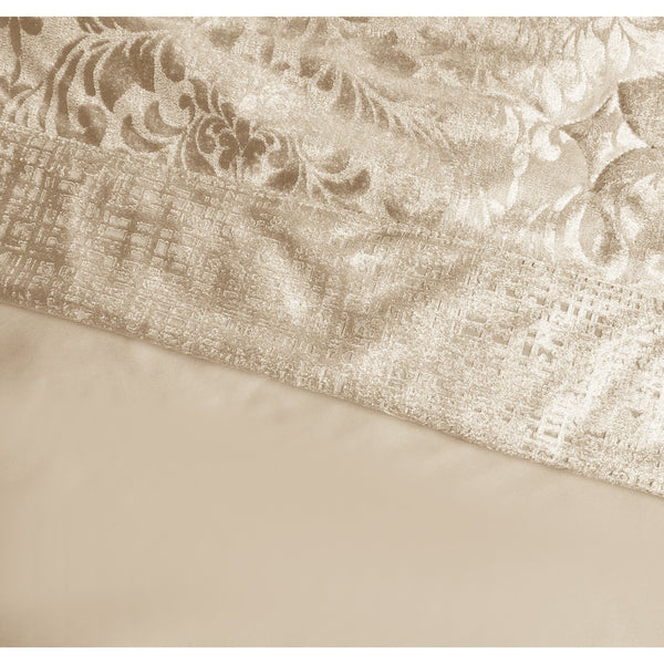 3 Piece Velvet Quilted Bedspread Set Jacquard Damask Bed Cover with Pillow Shams | Luxury Soft Polyester Bedspread for Double King Super King Beds | Modern Elegant Bedroom Bedding Set