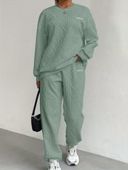 New Women'S Clothing Set Featuring Textured Fabric, Long-Sleeve Sweatshirt, And Long Pants, Stylish And Versatile for Casual Wear
