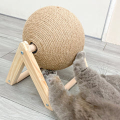 Sisal Ball Cat Scratching Board, Cat Hole Design, Triangular Support Board, Wear-Resistant Cat Scratching Ball Can Be Rotated, Cat Scratching Ball,Relief of Boredom Toys, Natural Wood