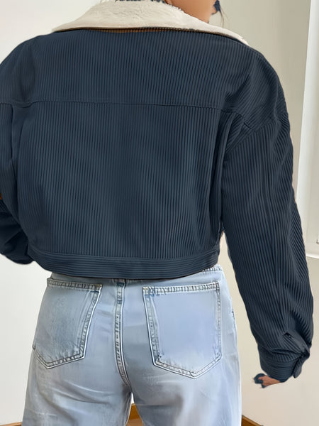 Women'S Short Corduroy And Lamb Jacket for Autumn And Winter, Featuring a Fleece Collar, Versatile Korean-Style Warm Top