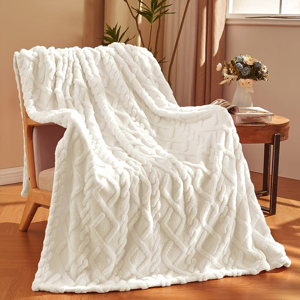 A Plush And Comfortable Velvet Throw, Perfect for Any Season, This Durable And Reversible Blanket Makes an Excellent Gift. It'S Versatile And Cozy, Ideal for Use on a Couch, Sofa, in The Bedroom, Living Room, Or Office