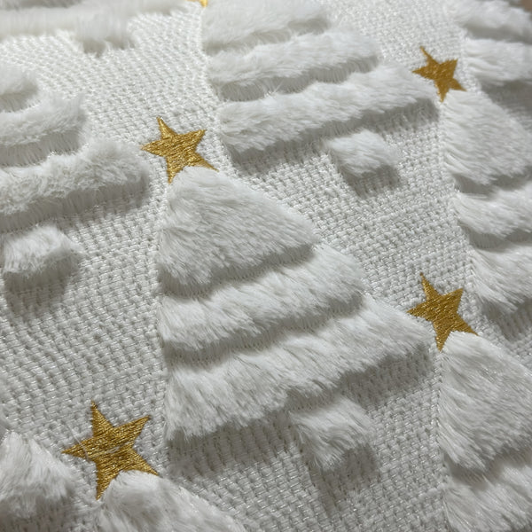 1/2pcs 3D White Christmas Tree Throw Pillow Cover - Quilted Plush Nordic Minimalist Luxury Decorative Cushion Cover with Zipper Closure, Soft Plush Fabric & 3D Tree Design for Sofa, Bed, Living Room - Machine Washable Winter Home Decor