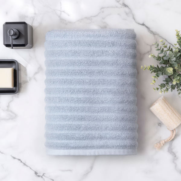 Welhome Bumpy Texture 100% Cotton Bath Towel in Blue, 76 X 147 Cm